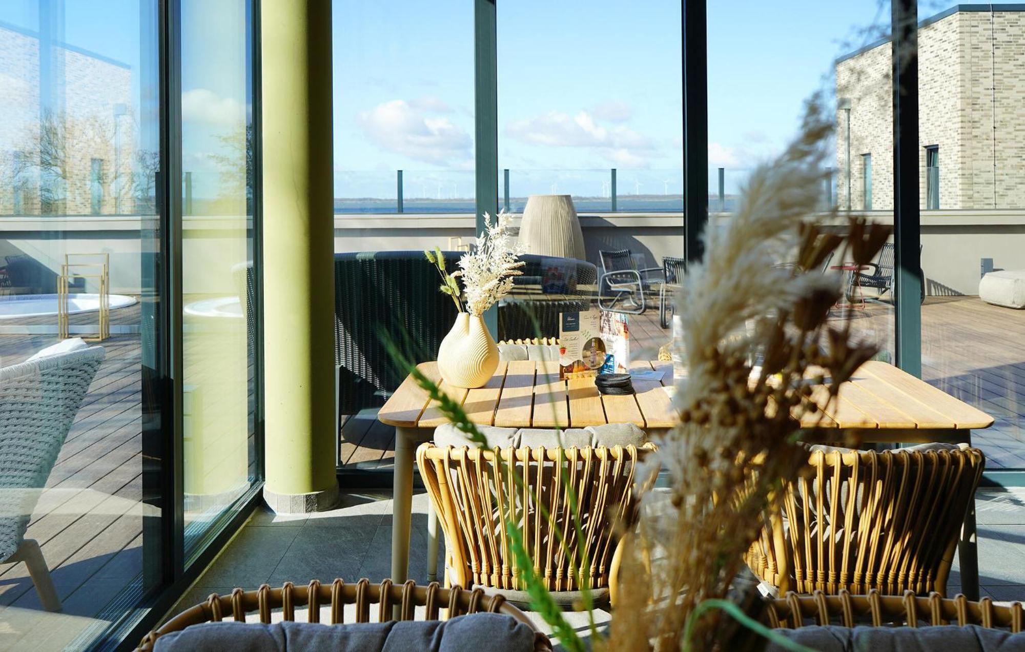 2 Bedroom Beach Front Home In Lembruch-Duemmer See ภายนอก รูปภาพ